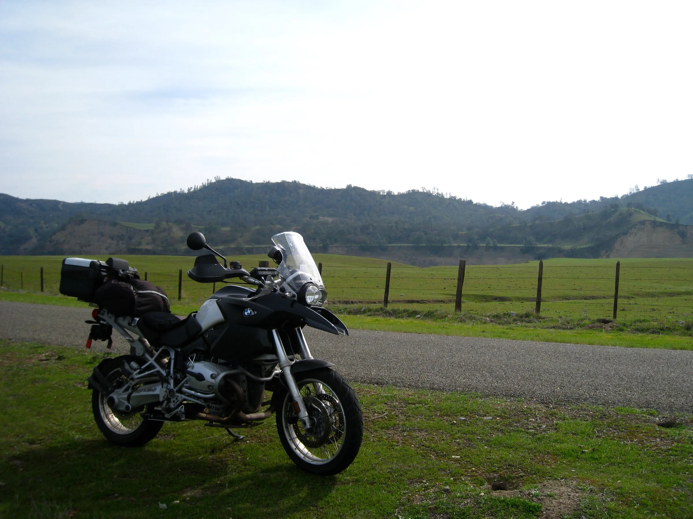 From here we flew up the the Airline hwy toward Hollister where we split up to go home (photo 3 of 4)