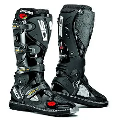 After breaking my leg last year while dirt riding on my GS in leather dual sport boots, I figured it was time to step up the